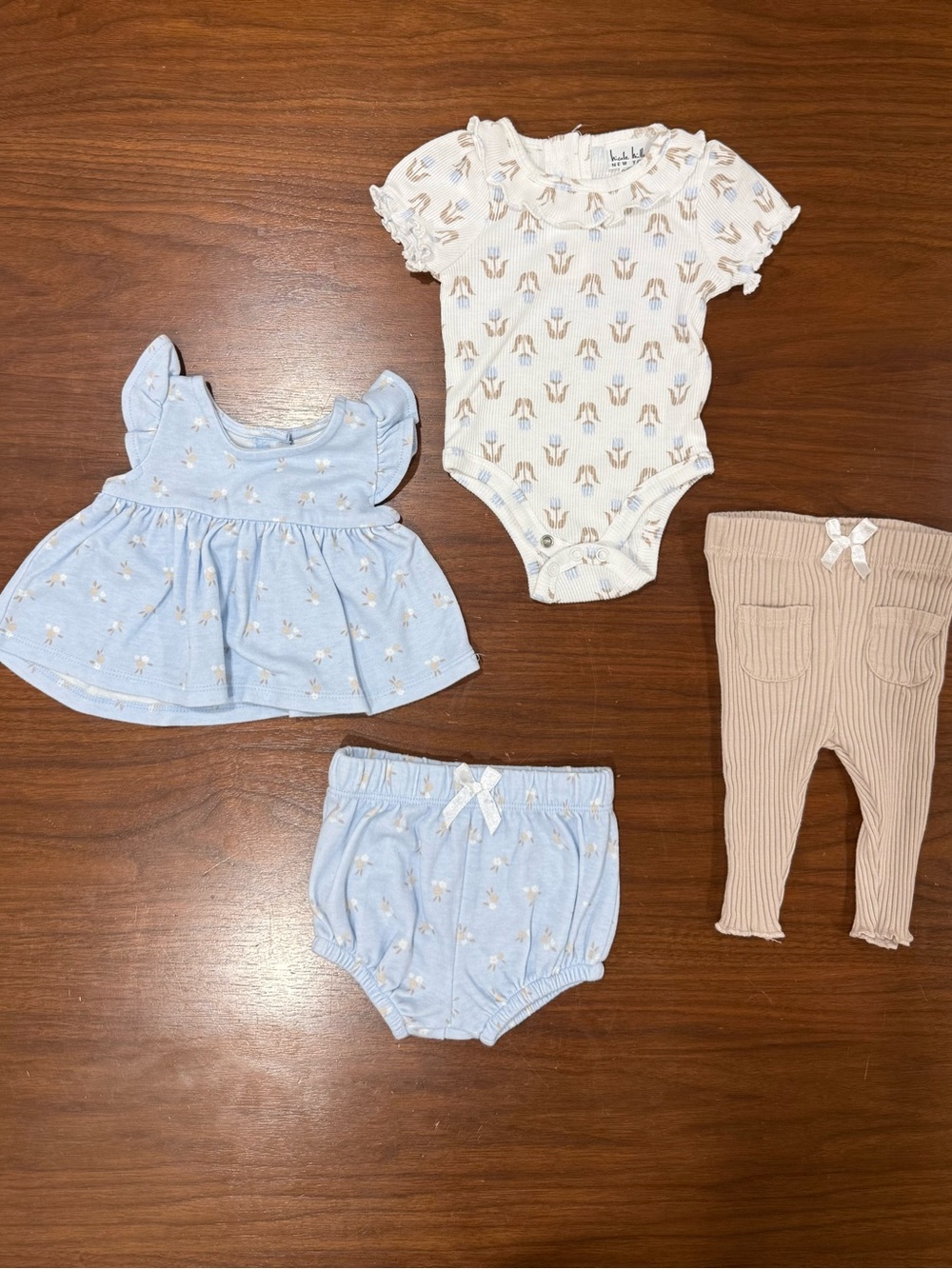 Nicole Miller Blue & Cream 4-Piece Baby Matching Set